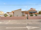 Magnificent Detached Villa in Nueva Torrevieja 4 bedrooms, 2 bathrooms, 2 parking places