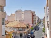 Opportunity in the center of Torrevieja with 3 bedrooms and 2 bathrooms