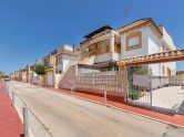 Bungalow Opportunity in Parque de las Naciones