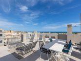 Penthouse with 2 Bedrooms, Solarium and Sea Views just 400 m from the Beach