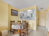 Ground floor apartment with garage included, 10 meters from the sea in La Mata