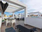 Top Floor Bungalow with Private Solarium – Oasis Beach 7, Punta Prima (Torrevieja)