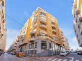 Piso con orientación sur a solo 500 m de la Playa del Cura, Torrevieja