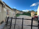 RENOVATION OPPORTUNITY! 2 HOUSES + 160 m2 PLOT IN ROJALES