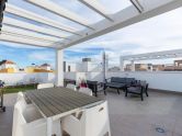 Top Floor Bungalow with Private Solarium – Oasis Beach 7, Punta Prima (Torrevieja)