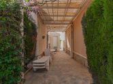 Opportunity: Chalet with large 317 m2 plot in El Chaparral – La Siesta