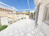 Opportunity: Semi-detached house in Torrealmendros