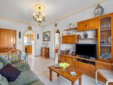 2-bedroom bungalow with pool and parking