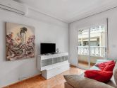 Great opportunity in the center of Torrevieja – 2 bedrooms, furnished, near the port