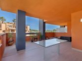 Exclusiva vivienda en segunda planta con terraza de 35 m2 – Residencial Palapagolf II, Orihuela Costa