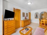 Apartment with pool in the heart of Torrevieja · Playa del Cura