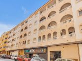 Apartment with pool in the heart of Torrevieja · Playa del Cura