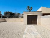 Opportunité de rénovation à Aguas Nuevas, terrain de près de 600 m2