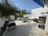 Bungalow with no neighbors above, facing full south!