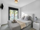 Top Floor Bungalow with Private Solarium – Oasis Beach 7, Punta Prima (Torrevieja)