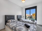 Top Floor Bungalow with Private Solarium – Oasis Beach 7, Punta Prima (Torrevieja)