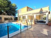 Vila Dehesa de campoamor ALICANTE