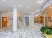 Your seaside retreat in Torrevieja! Impeccable apartment with a large east-facing terrace