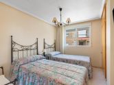 SPECTACULAR 3 bedroom 2 bathroom apartment 250m from Playa del Cura