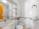 SPECTACULAR 3 bedroom 2 bathroom apartment 250m from Playa del Cura