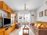 Live just steps from the sea with a pool, garage and an unbeatable location