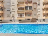Live just steps from the sea with a pool, garage and an unbeatable location