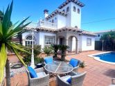 Detached villa Orihuela Costa 