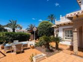 Detached villa Orihuela Costa