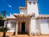 Detached villa Orihuela Costa
