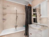 Exklusives Penthouse mit 3 Schlafzimmern und 2 Bädern, 500 m von Playa del Cura und Playa de Los Locos entfernt.