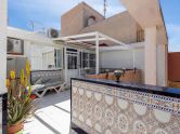 🌟 Penthouse mit Infinity-Terrasse und Meerblick in der Fragatastraße mit 3 Schlafzimmern und Garage