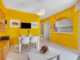APARTAMENTO DE 1 DORMITORIO EN ESQUINA CON VISTAS A LA LAGUNA, LICENCIA TURISITICA Y A 260 METROS DE LA PLAYA DE LA  MATA!
