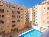 Opportunity for a 2-bedroom apartment with a pool
