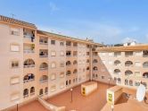 Apartamento con piscina en el corazón de Torrevieja · Playa del Cura