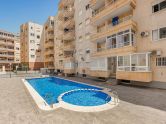 Opportunity RSD Estoril 2 bedrooms with pool