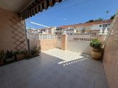 Bungalow planta baja con 3 dormitorios y 2 baños a 300m de Playa de Los Náufragos