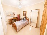 Opportunity: Penthouse with 2 bedrooms and private solarium facing south