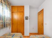 Sunrise views and Mediterranean breezes in Nueva Torrevieja! 2 bedrooms + communal pool