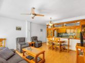 2-Bedroom Apartment Just a Few Metres from Playa del Cura – Torrevieja