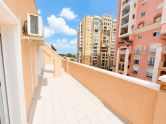 Two-bedroom penthouse with garage and sea views