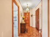 Stunning 103m2 apartment just 250m from Playa del Cura. South facing with enclosed garage included.