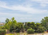 Opportunity with sea views