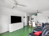 Opportunity with sea views