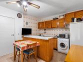 Ground-floor bungalow 400 metres from Los Náufragos Beach