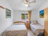 Ground-floor bungalow 400 metres from Los Náufragos Beach