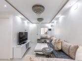 Spectacular renovated bungalow in Torreta III with communal pool