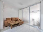 Very spacious 2 bedroom + 1 bathroom apartment