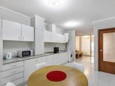 Very spacious 2 bedroom + 1 bathroom apartment