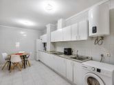 Very spacious 2 bedroom + 1 bathroom apartment
