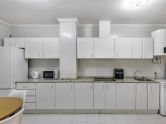 Very spacious 2 bedroom + 1 bathroom apartment